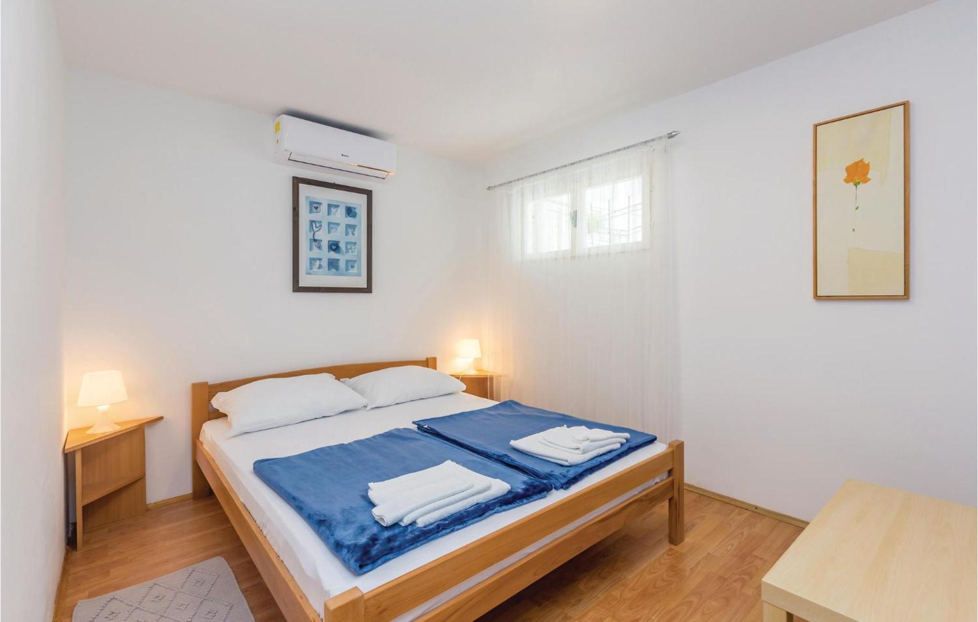 Gorgeous Apartment In Krk With Wifi Punat Εξωτερικό φωτογραφία