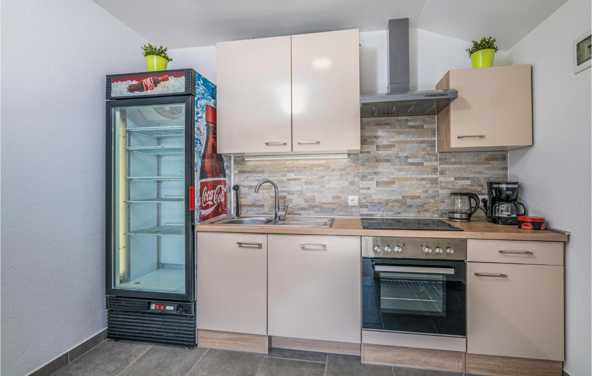 Gorgeous Apartment In Krk With Wifi Punat Εξωτερικό φωτογραφία
