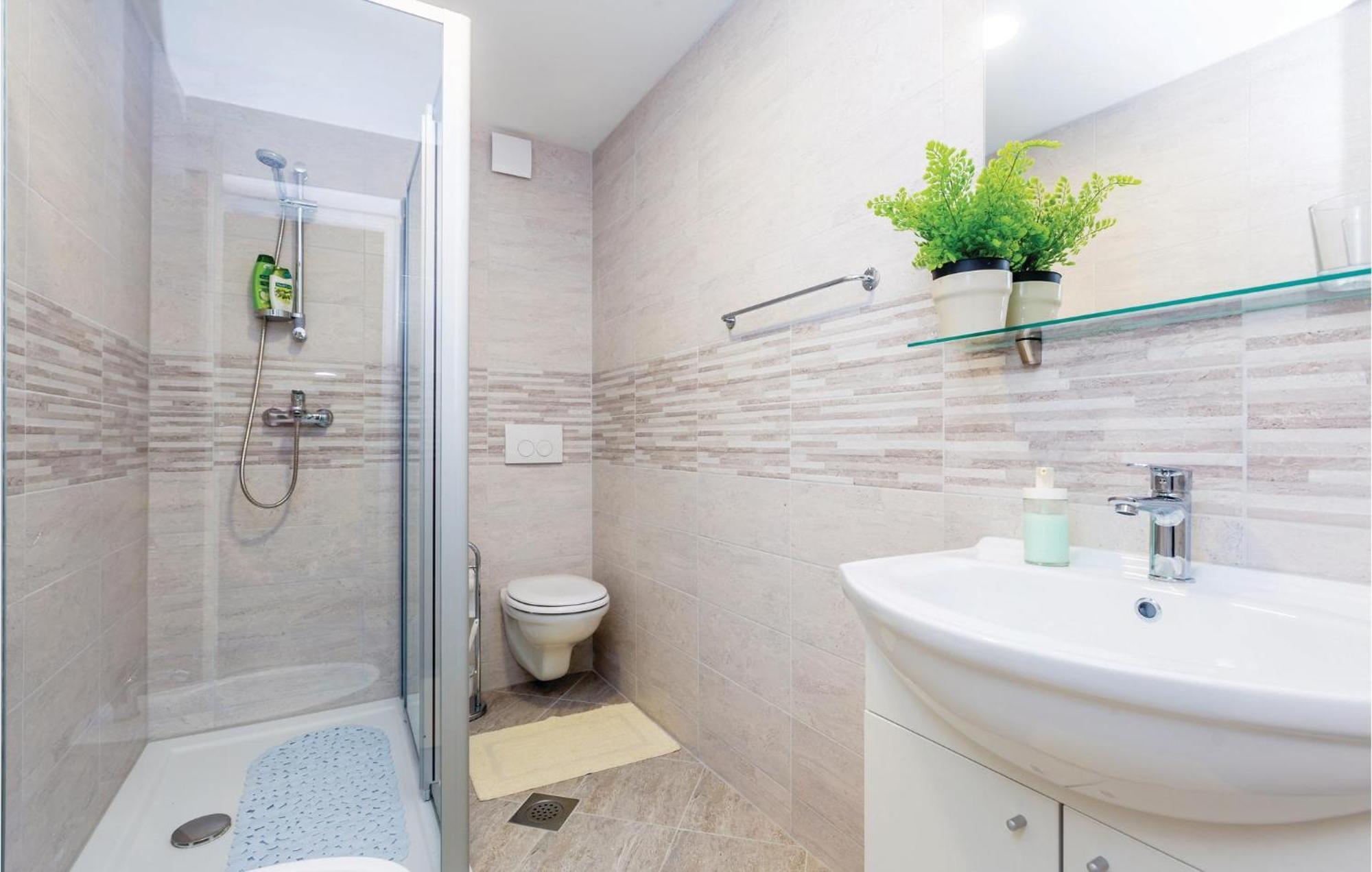 Gorgeous Apartment In Krk With Wifi Punat Εξωτερικό φωτογραφία